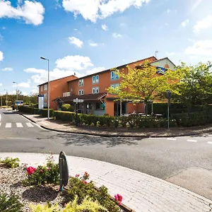 *** Hotel Kyriad Lyon Sud - Genis Laval Francia
